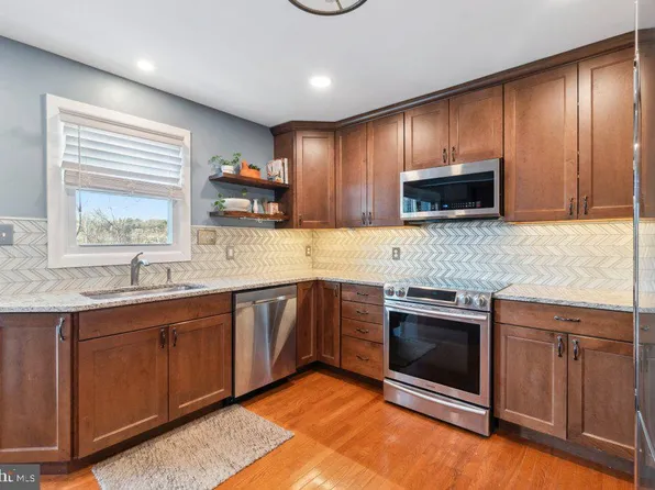 1209 Cowpens Ave, Towson, MD 21286