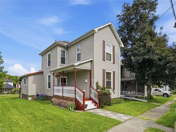 472 Gray St, Zanesville, OH 43701