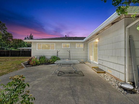 3rd image of 6310 Cassady Way