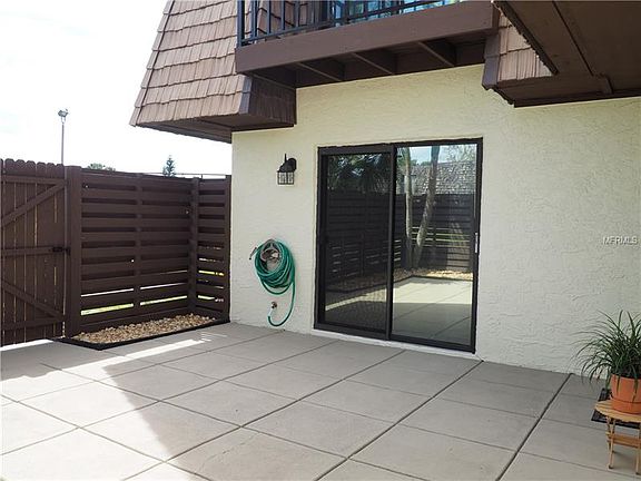 4th image of 15401 W Pond Woods Dr