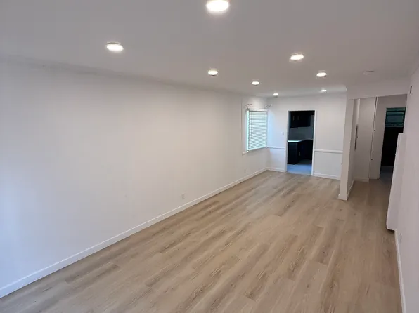 1229 Larrabee St #4, West Hollywood, CA 90069