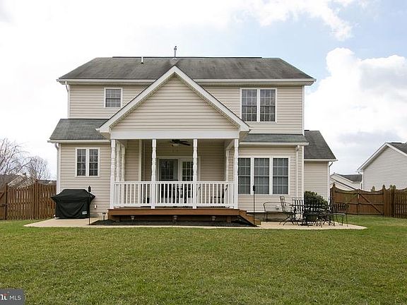 2nd image of 106 Brenton Ct