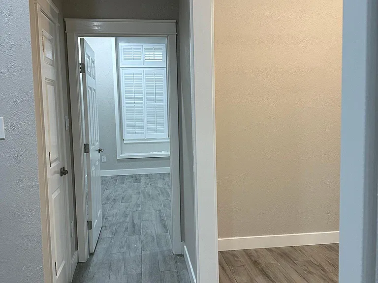 2501 Stanford Ct — Photo 14