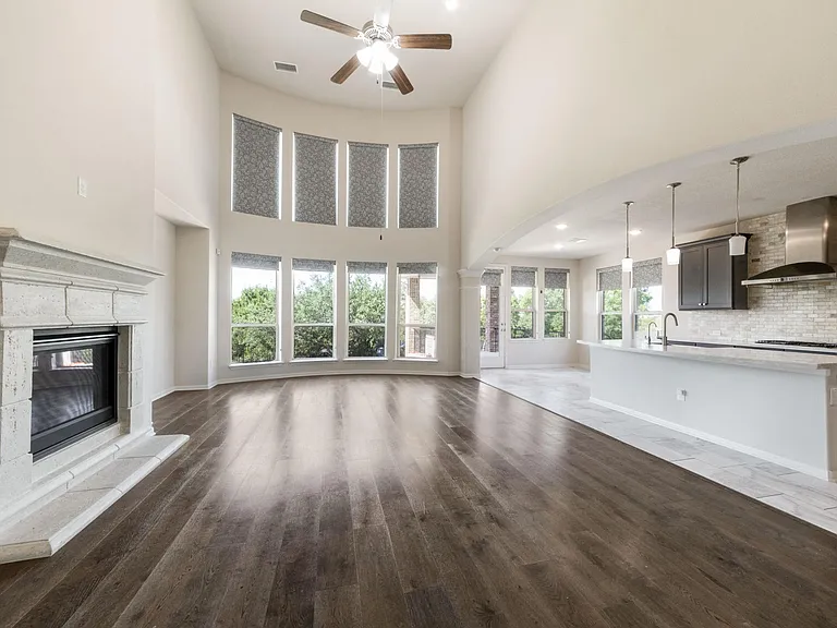 Living room 1