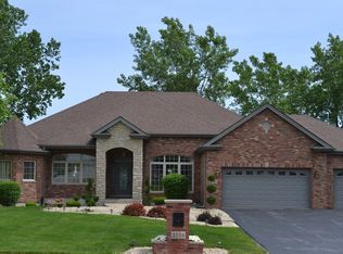 2254 E Tiffany Dr, Crete, IL 60417