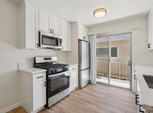 437 & 441 W Queen St #10, Inglewood, CA 90301