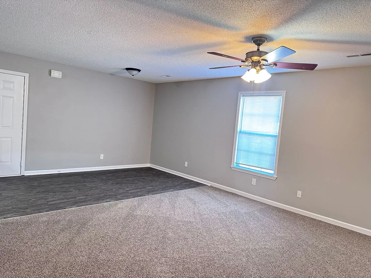 3895 Northeast Dr — Photo 4