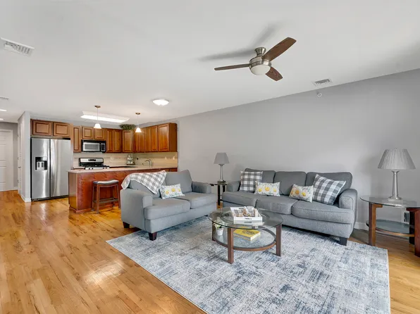 102-20 Rockaway Beach Boulevard image 18 of 32