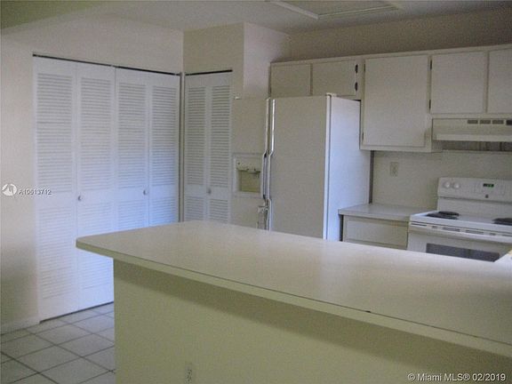 5th image of 13424 SW 62nd St APT P105