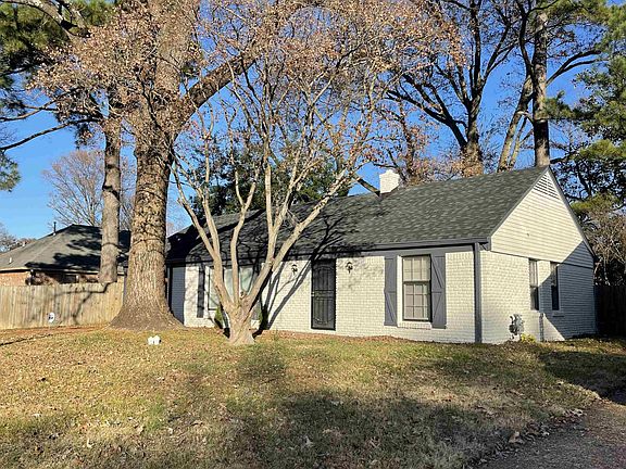 4th image of 4849 Bridgedale Ave