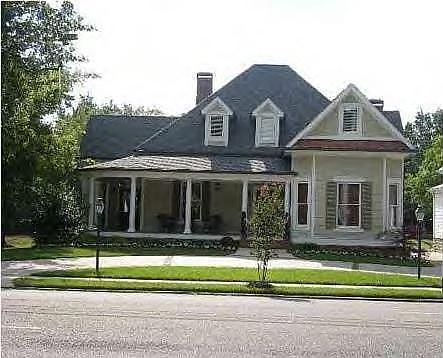 1633 NORTH OCOEE STREET, CLEVELAND, TN. 37311