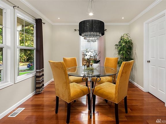 4th image of 22680 NE Fern Reach Cir