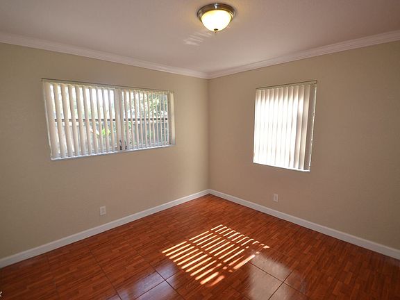 3a586edf-6b41-44b5-ac81-77ad70d9d0f3-w_1500-h_1000