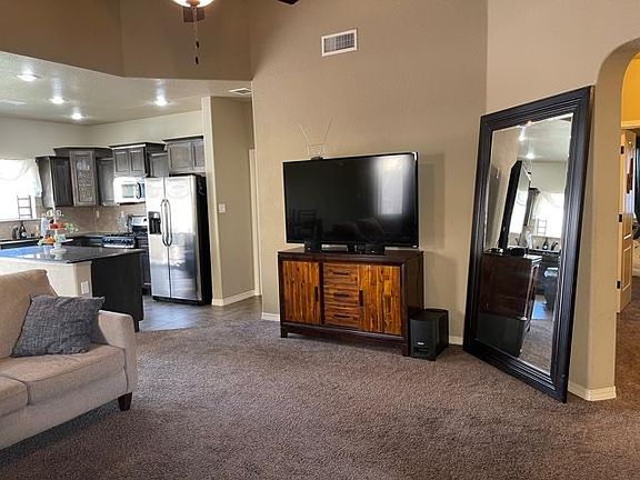 5th image of 3880 Loma Adriana Dr
