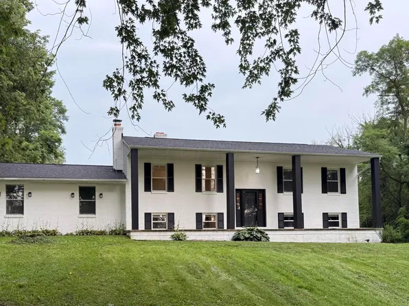 4833 Columbus Rd, Centerburg, OH 43011