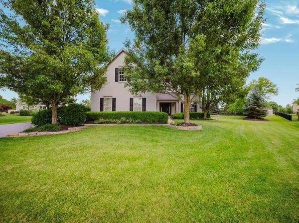 318 Trace Dr, Delaware, OH 43015