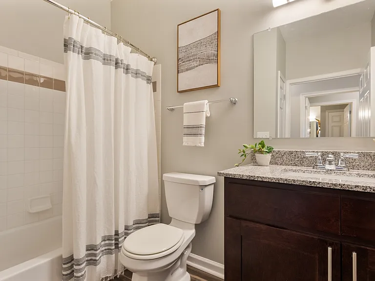 Fieldstone at Glenwood Crossing — Photo 19