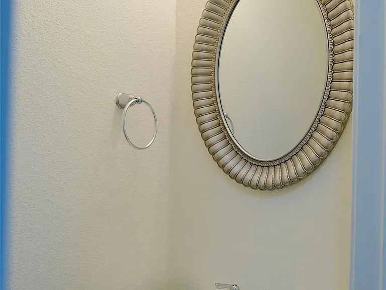 2880 Donnell Dr #801 — Photo 5