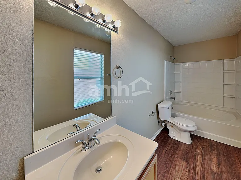 10800 Irish Glen Trl — Photo 13