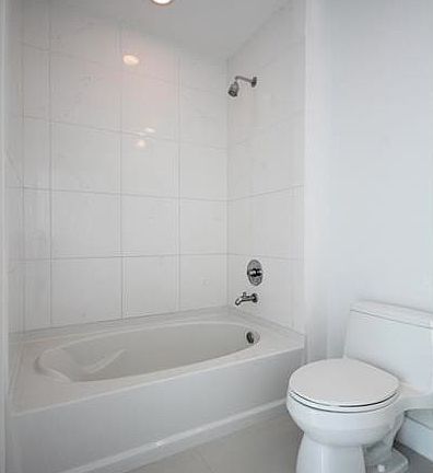 5th image of 950 Brickell Bay Dr APT 5416