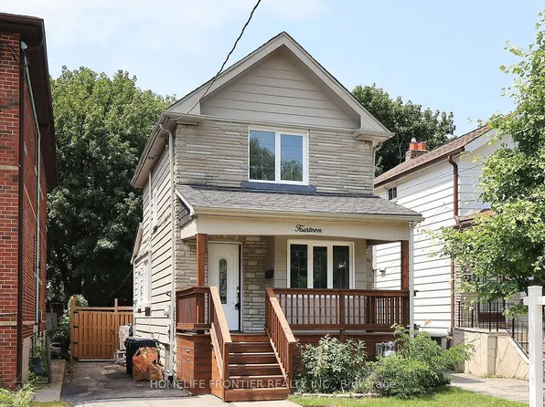 14 26th St, Toronto, ON M8V 3R3