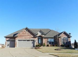 17 Swope Park Ct, Wentzville, MO 63385