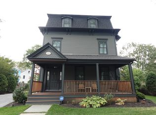 70 Walker St #21, Newtonville, MA 02460