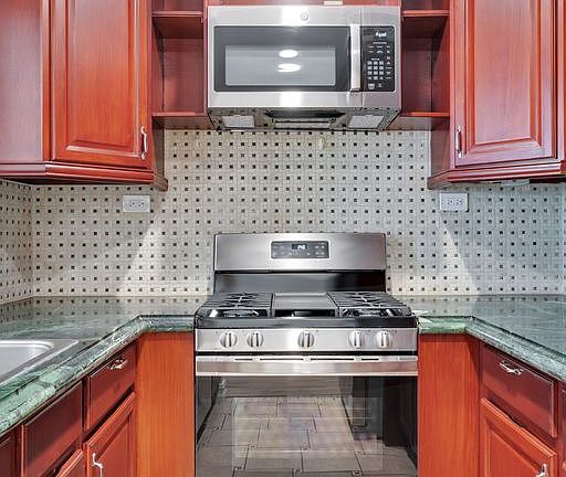 5th image of 1467 S Holt Ave APT 2