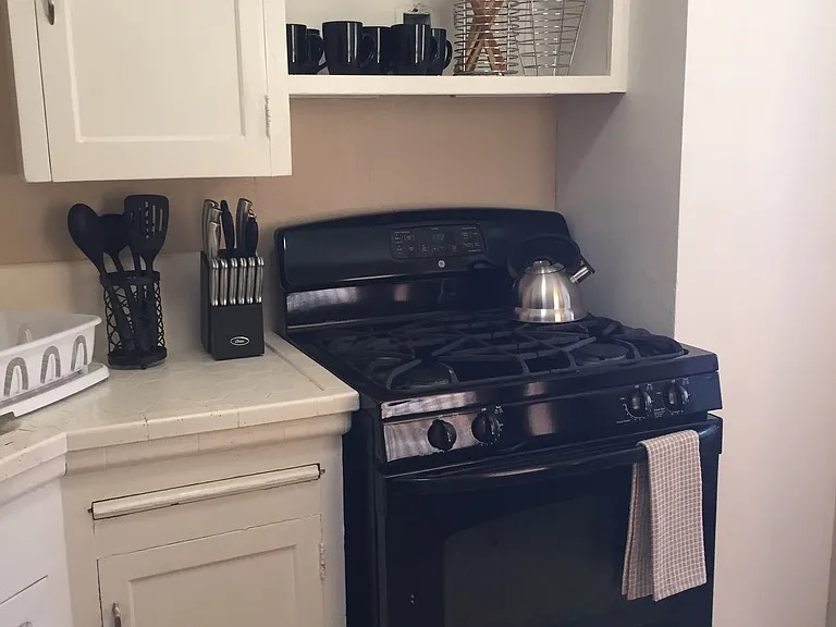 720 Salem Ct — Photo 13