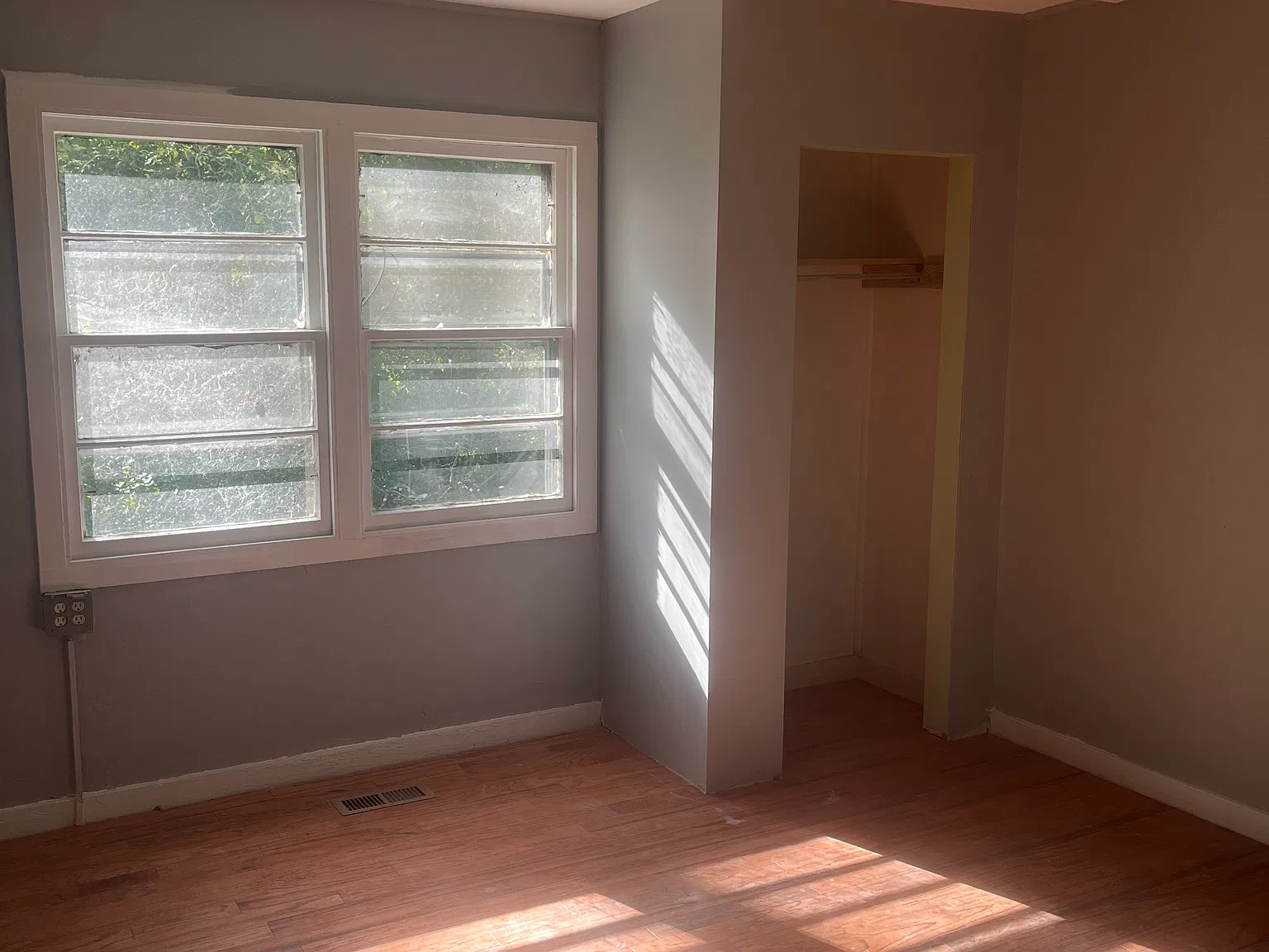 4 bed, 1.5 bath, 1500 sqft, $1,850 — Photo 4