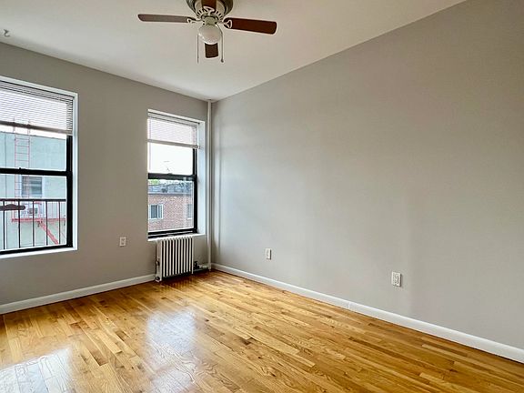 2nd image of 31-28 42nd St #20
