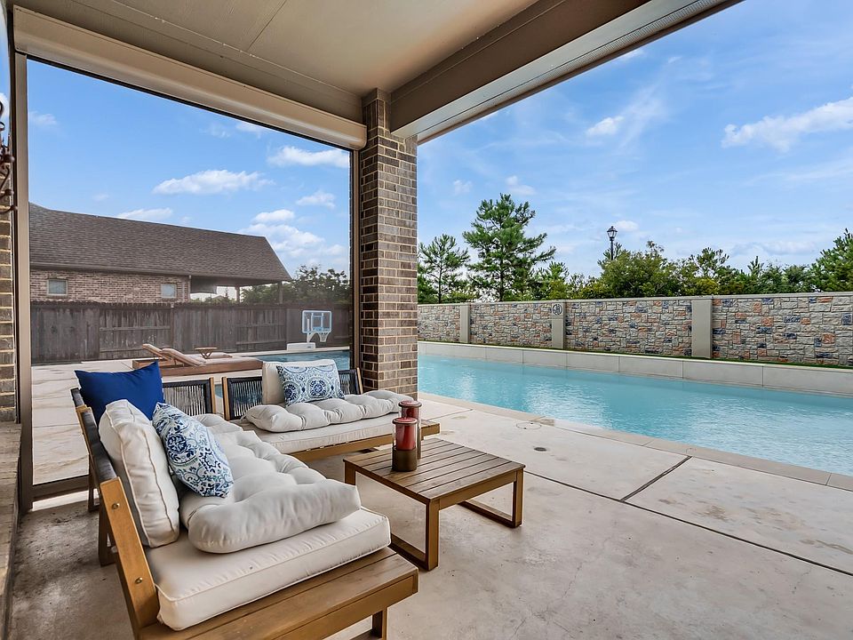 1st image of 30402 Indigo Falls Dr