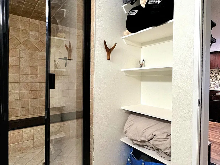 2555 Clear Acre Ln #10 — Photo 11
