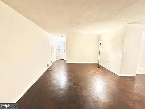 1 bed, 1.0 bath, 759 sqft, $2,200 — Photo 4