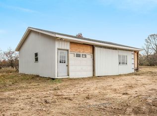 19521 W Yankee Rd, Howard City, MI 49329