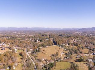 318 Monticello Rd, Weaverville, NC 28787