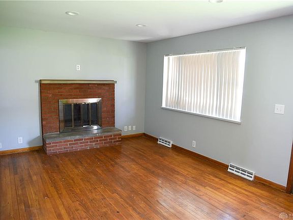 2nd image of 4114 Helton Dr