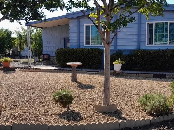 26031 Kentia Palm Dr, Homeland, CA 92548