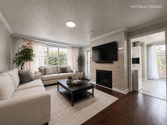 3rd image of 5500 Arcadia Rd #121