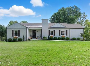 4509 Old Stage Rd, Kingsport, TN 37664