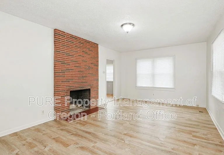 5026 N Harvard St #A — Photo 7