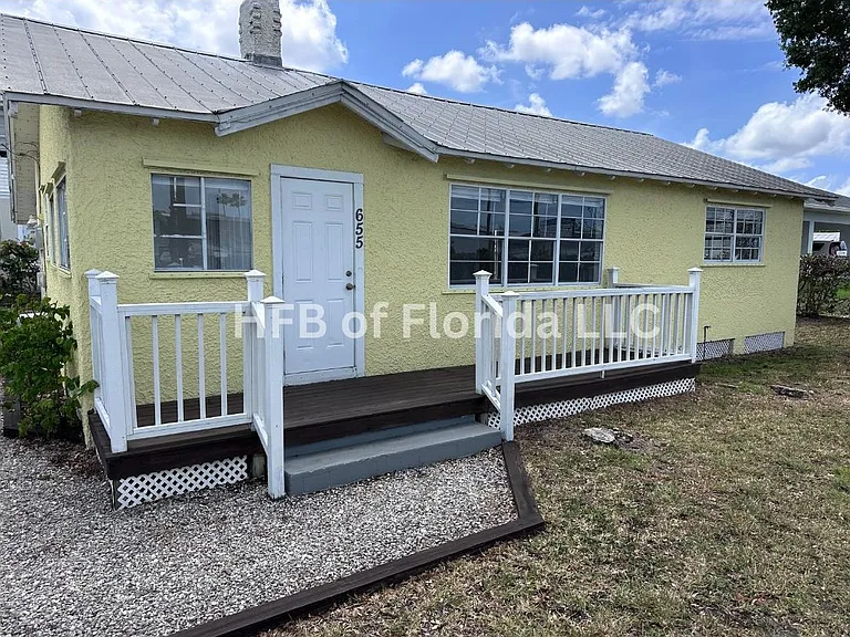 655 Old Dixie Hwy — Photo 2