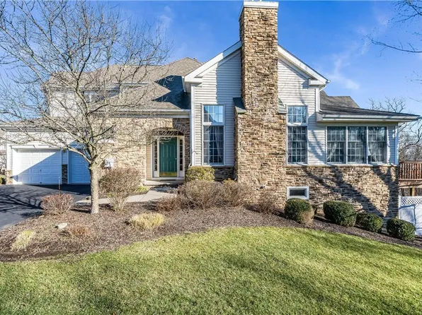 50 Inverness Cir, Easton, PA 18042