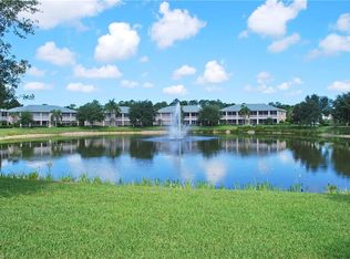 558 Vintage Reserve Ln APT B, Naples, FL 34119