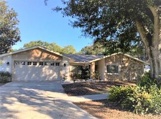 3329 Foxridge Cir, Tampa, FL 33618