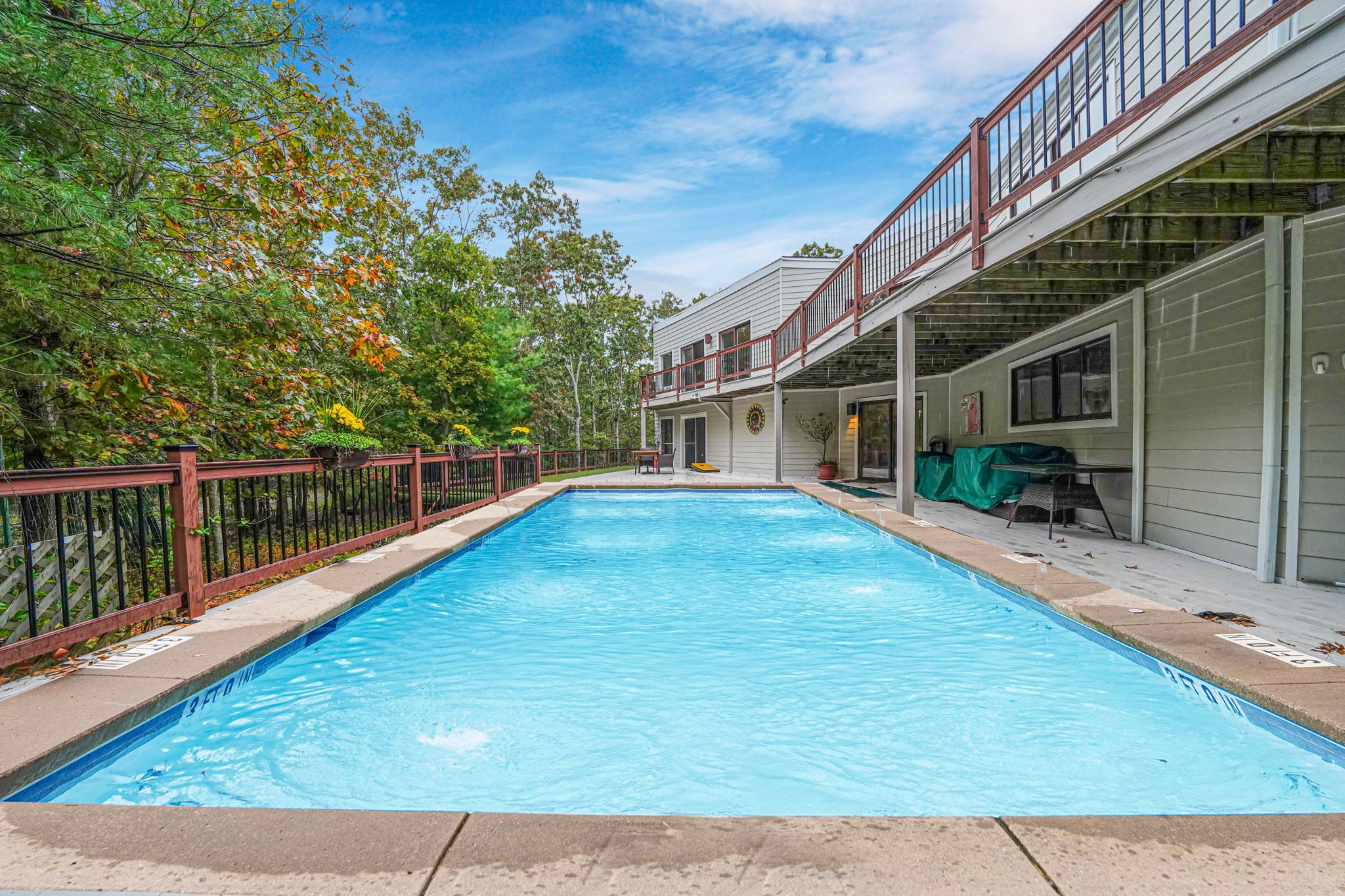 1998 Deerfield Rd, Water Mill, NY 11976 Out East