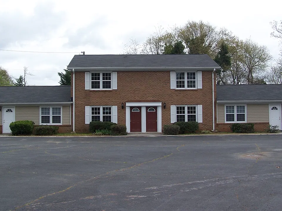 230 Donnan Rd #7