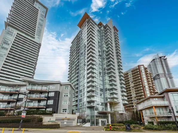 520 Como Lake Ave #2302, Coquitlam, BC V3J 0E8