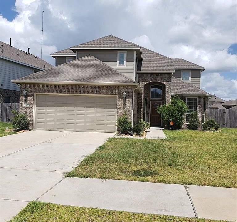 1st image of 2407 Aura Ct