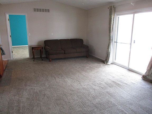 3rd image of 10520 E Garrison Rd